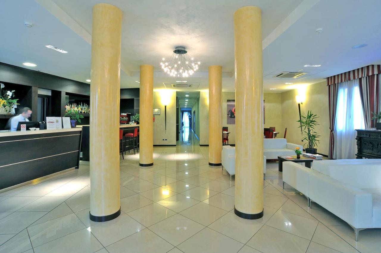 Hotel Arthur Солиньяно-Нуово Экстерьер фото